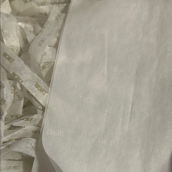 Dior Gift Box with Red Ribbon - Picture 6 of 11